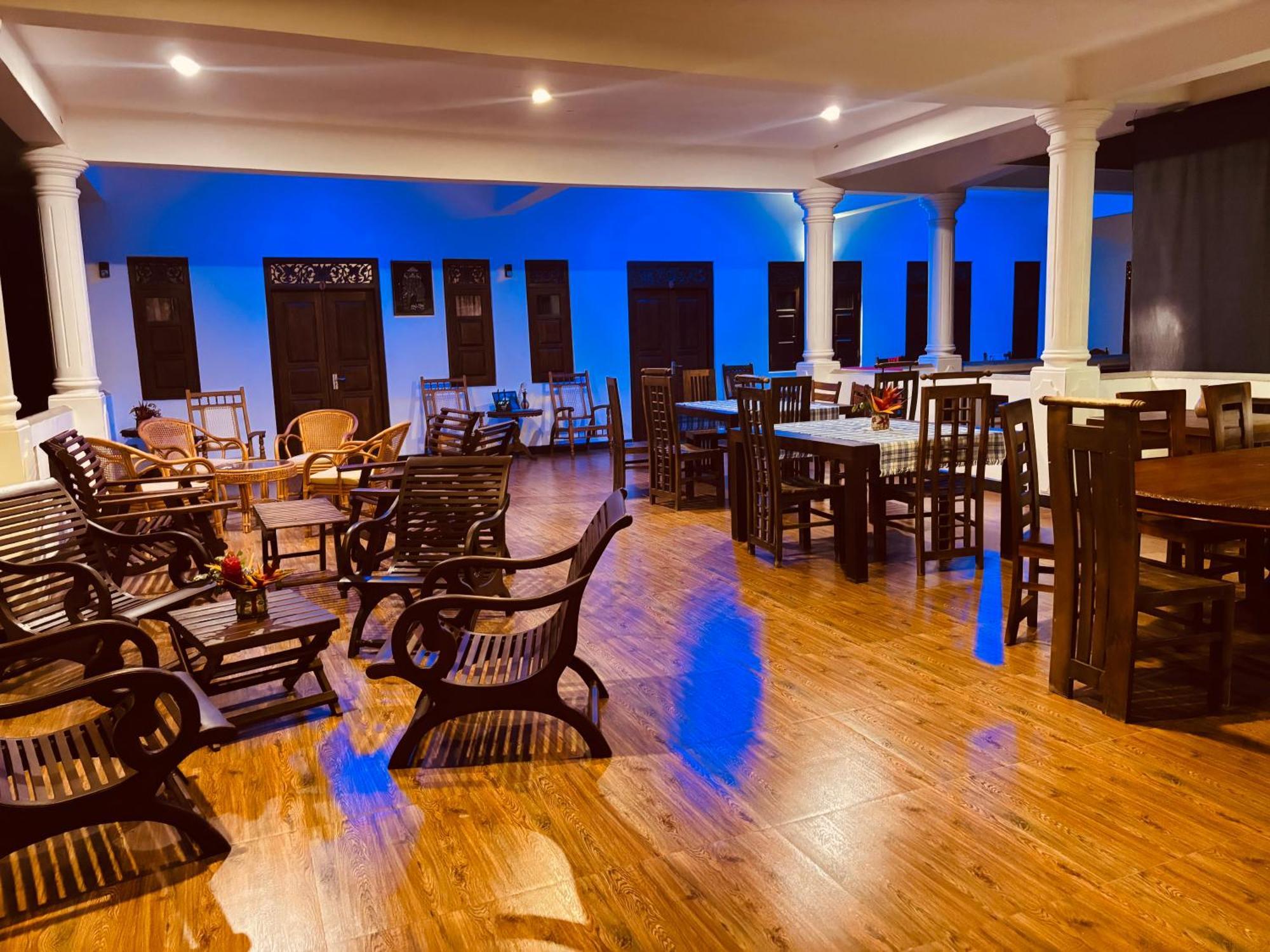 Hotel Indigo Унаватуна Экстерьер фото