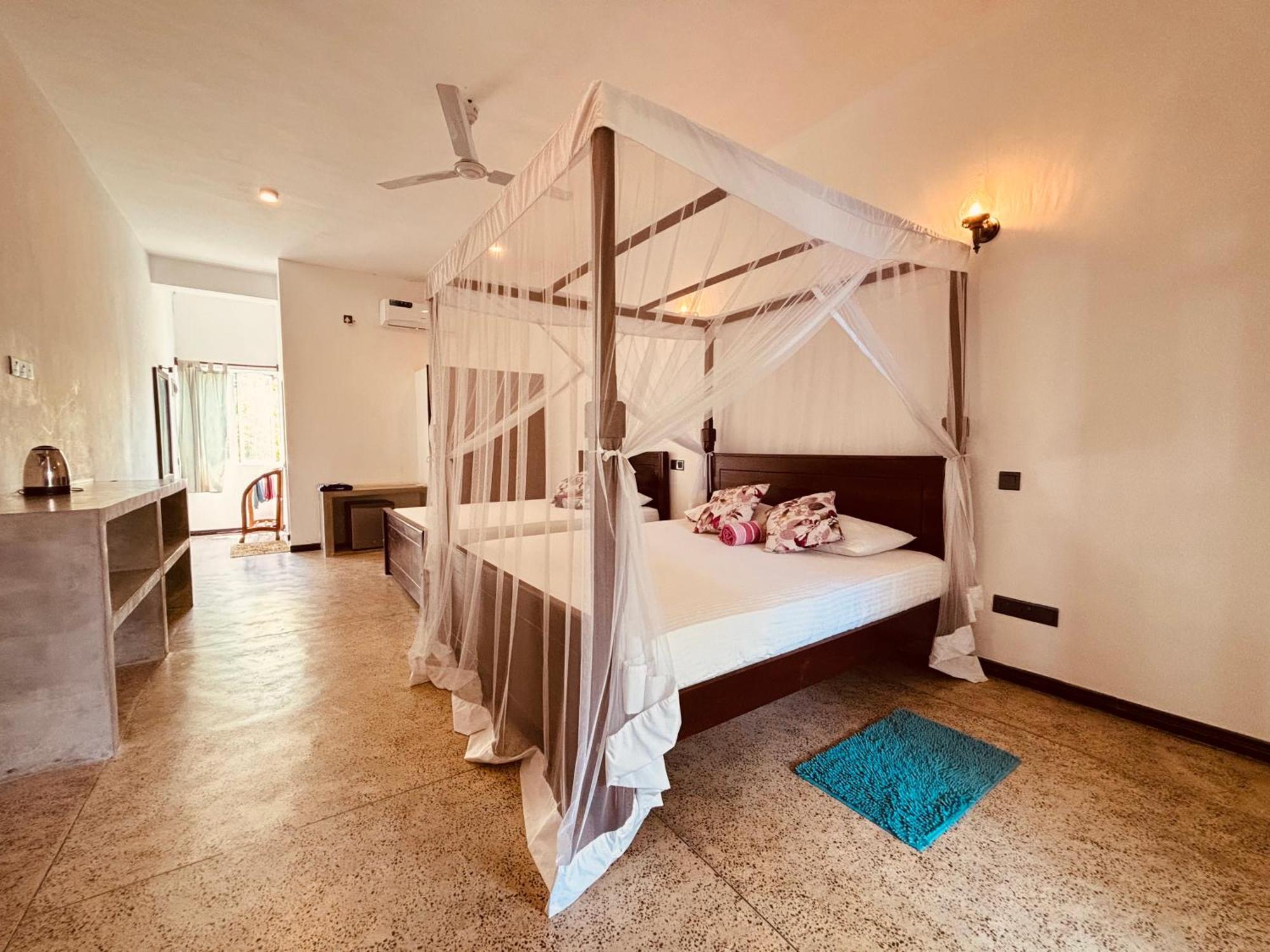 Hotel Indigo Унаватуна Экстерьер фото